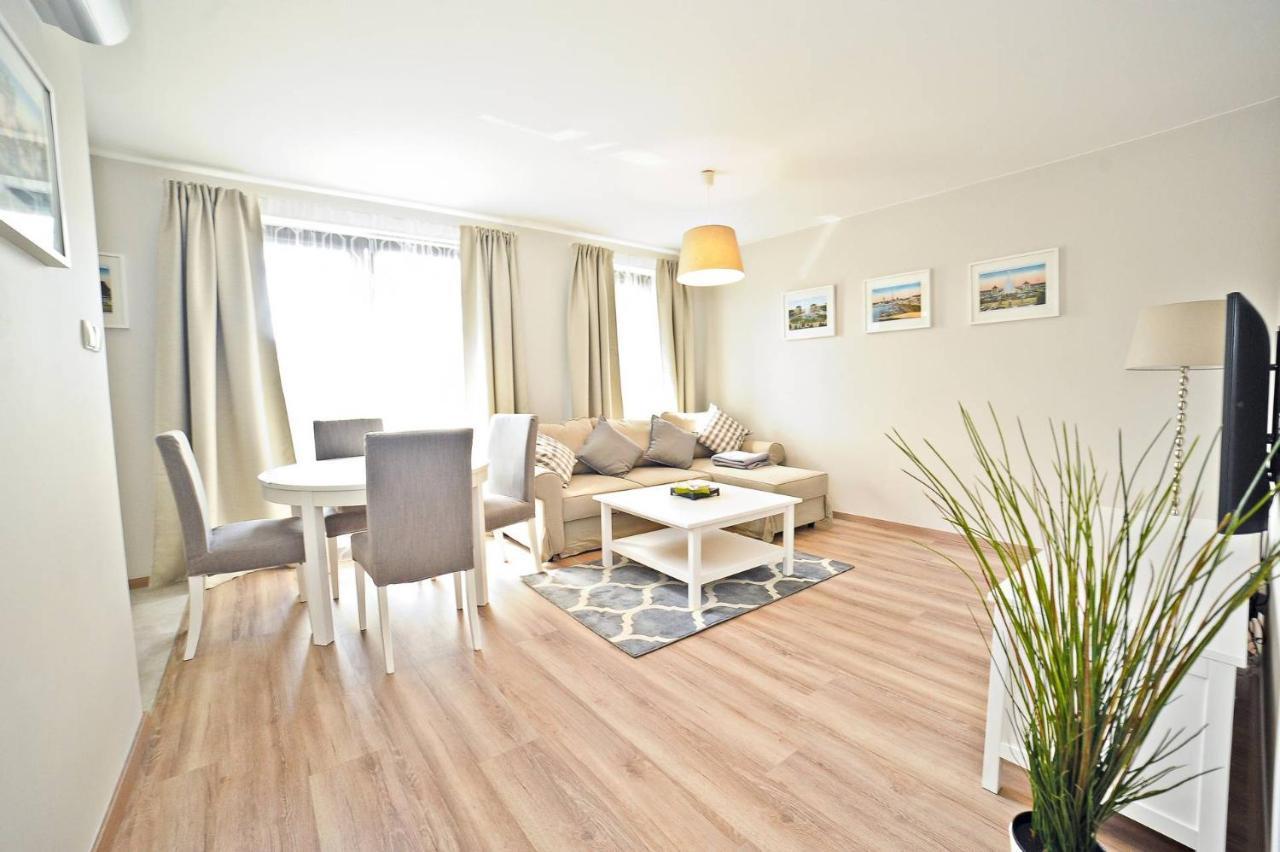 סופוט Deluxe Modern Apartment Victoria Residence By Grand Apartments מראה חיצוני תמונה